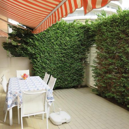 Apartamentos Las Brisas ลาเอสตาร์ติต ภายนอก รูปภาพ