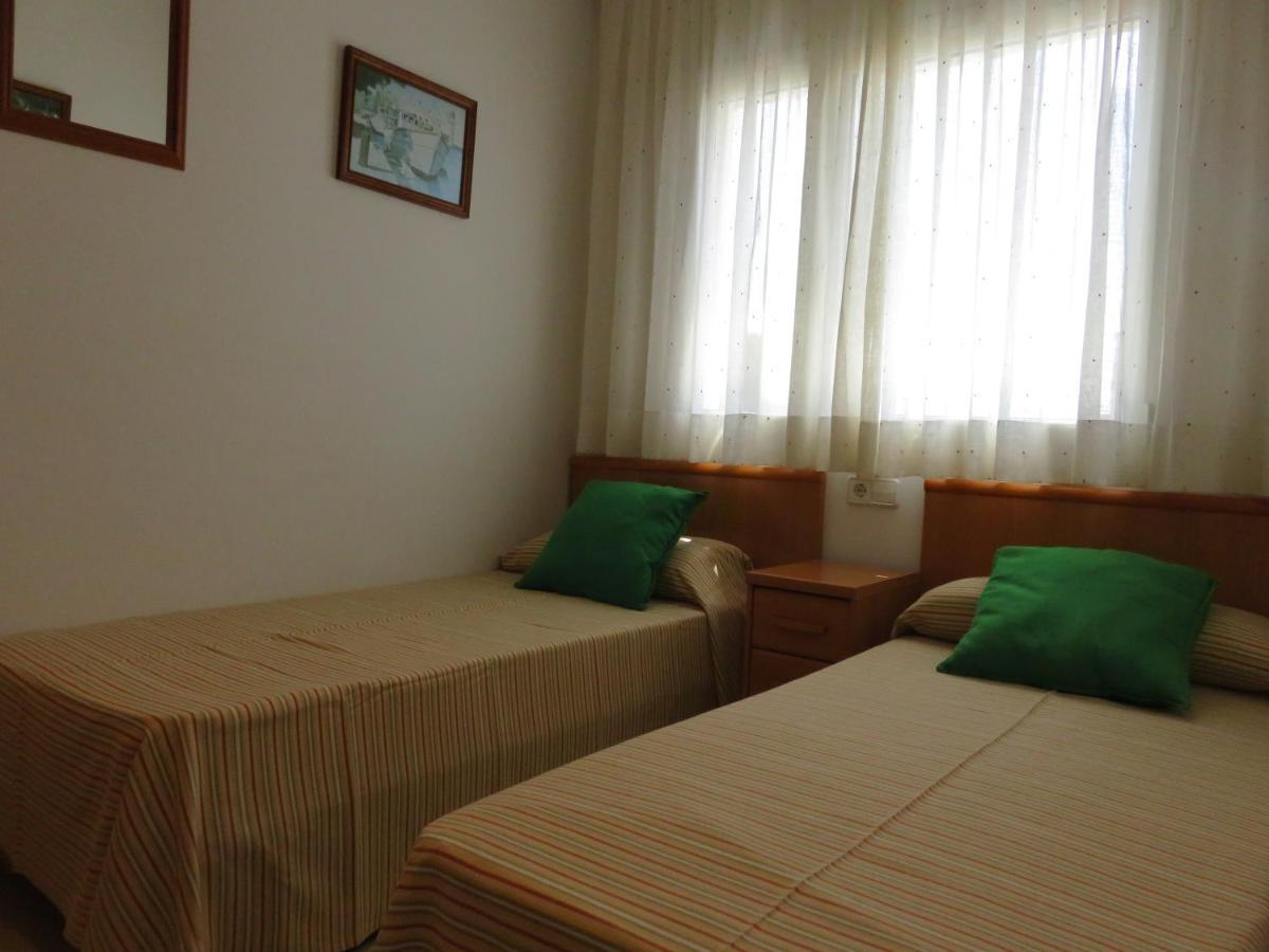 Apartamentos Las Brisas ลาเอสตาร์ติต ภายนอก รูปภาพ