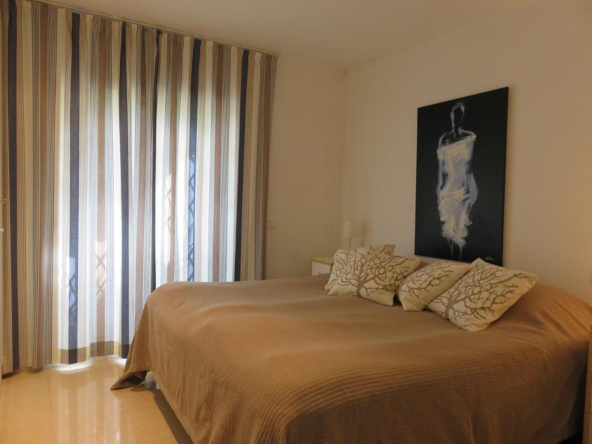 Apartamentos Las Brisas ลาเอสตาร์ติต ภายนอก รูปภาพ