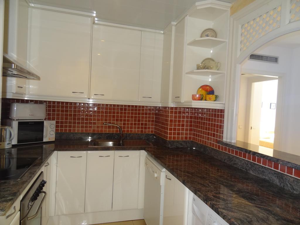 Apartamentos Las Brisas ลาเอสตาร์ติต ภายนอก รูปภาพ