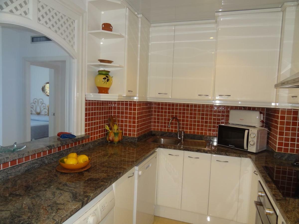 Apartamentos Las Brisas ลาเอสตาร์ติต ภายนอก รูปภาพ