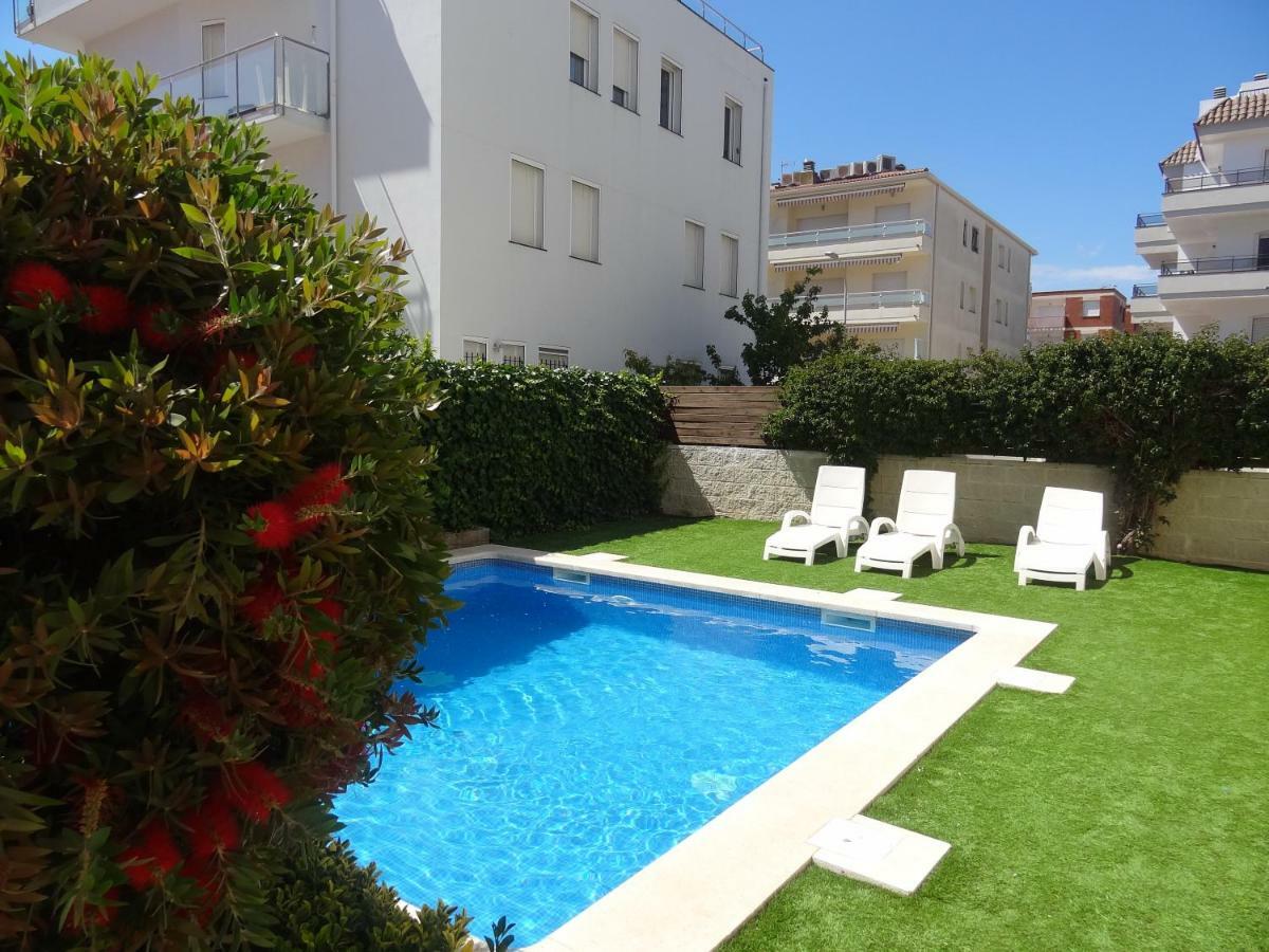 Apartamentos Las Brisas ลาเอสตาร์ติต ภายนอก รูปภาพ
